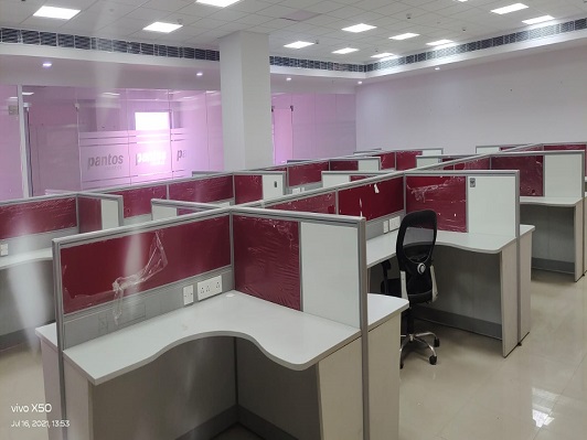 office space in i thum 2500 sqft
